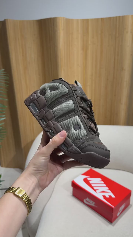 Nike air uptempo low